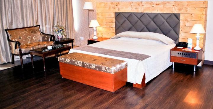 Chandīgarh Hotel Shivalikview מראה חיצוני תמונה
